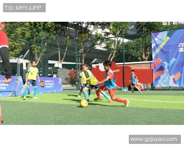 广州市第二十五届“市长杯”三人足球擂台赛总决赛闭幕